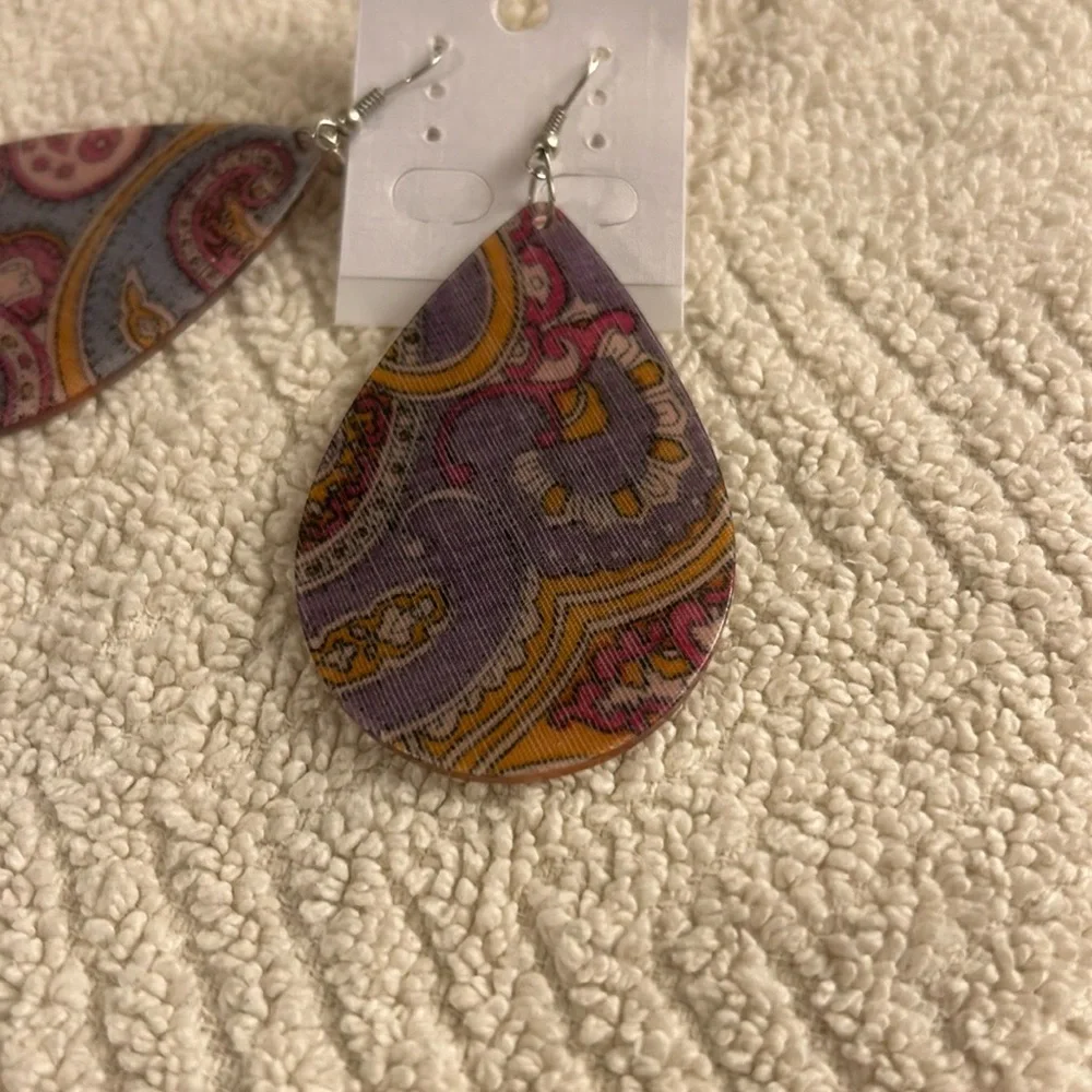 Fashion Jewelry Purple Yellow Paisley Earrings White Gems on Back Reversible